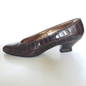 Joan & David Italian Brown Croc Print Leather Pumps -Hand Made in Italy, size 7B